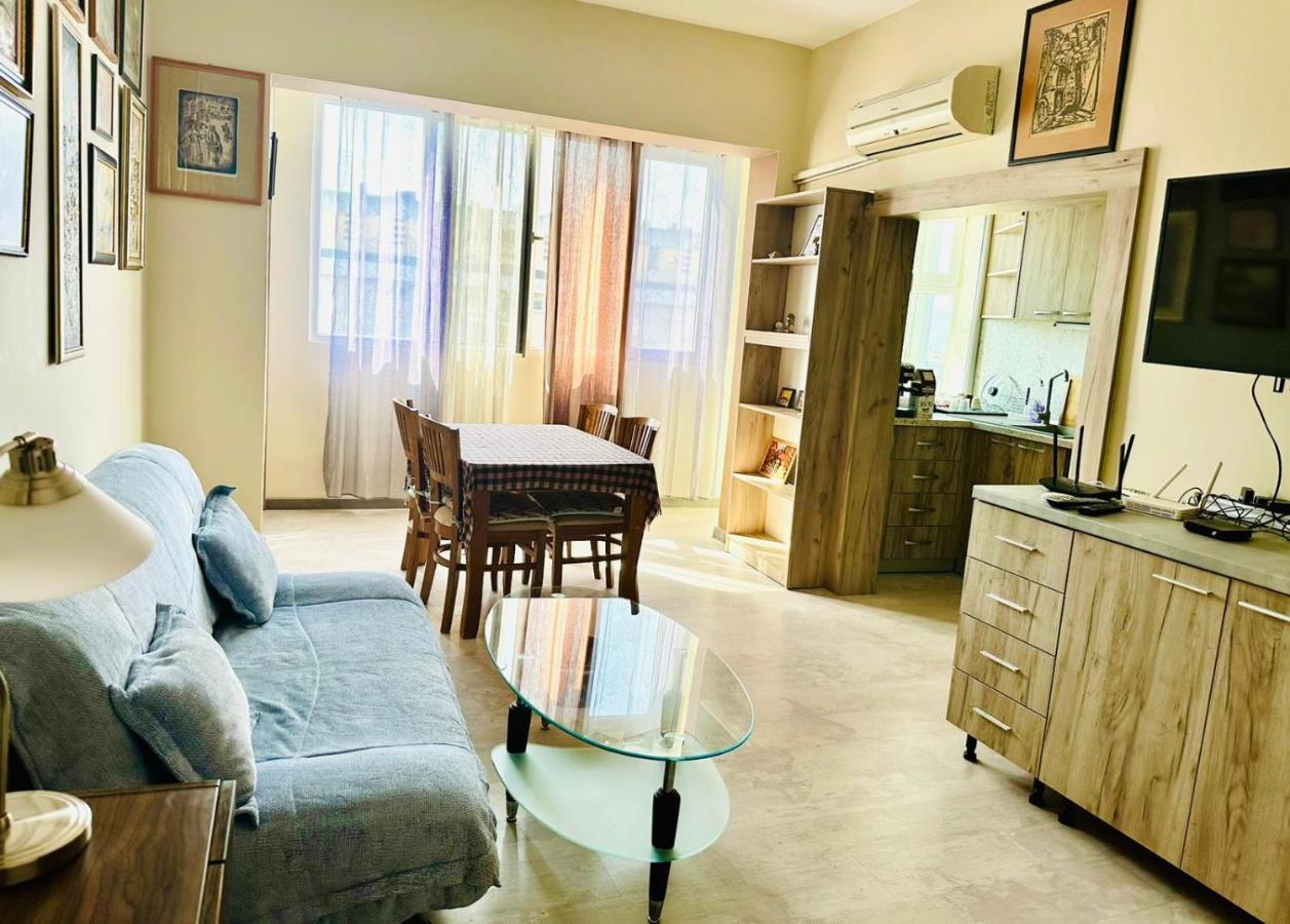 Dulo'S Home Varna Luaran gambar